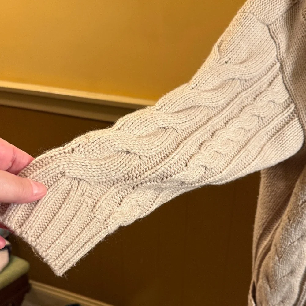 Torrid 14 Oatmeal Chunky Cable Knit Cardigan Soft Academia Cottagecore Grandpa - Picture 5 of 9